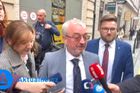 Parlamentní veterán Marek Benda (ODS) rozeslal své tradiční kroužkovací SMS, bude mu to stačit k udržení své pozice ve sněmovně?