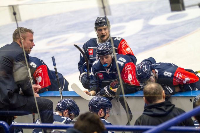 CHL, Vítkovice-Fribourg: střídačka Vítkovic