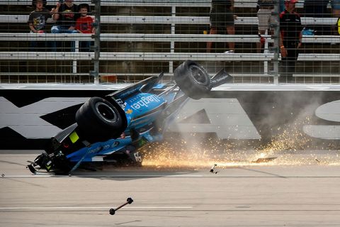 Havárie po startu závodu IndyCar XPEL 375 - Conor Daly