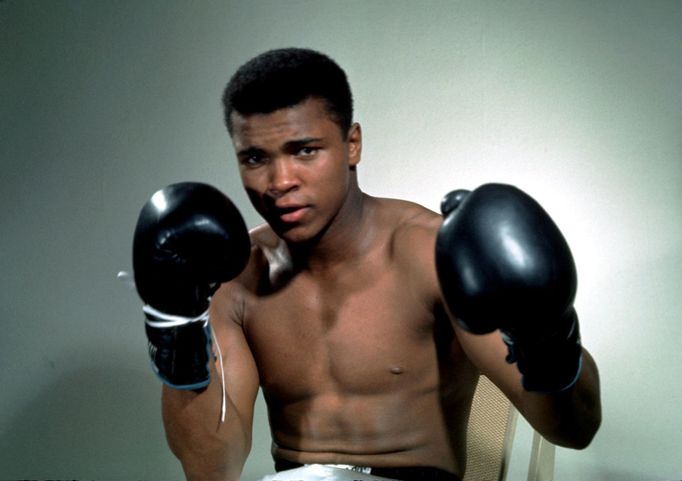 Muhammad Ali na starším snímku.