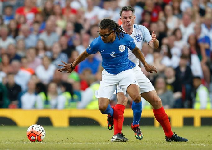 Soccer Aid 2016, Edgar Davids a Jamie Carragher