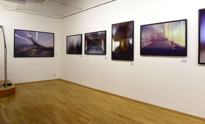 Snímek z výstavy Zdeňka Stuchlíka.