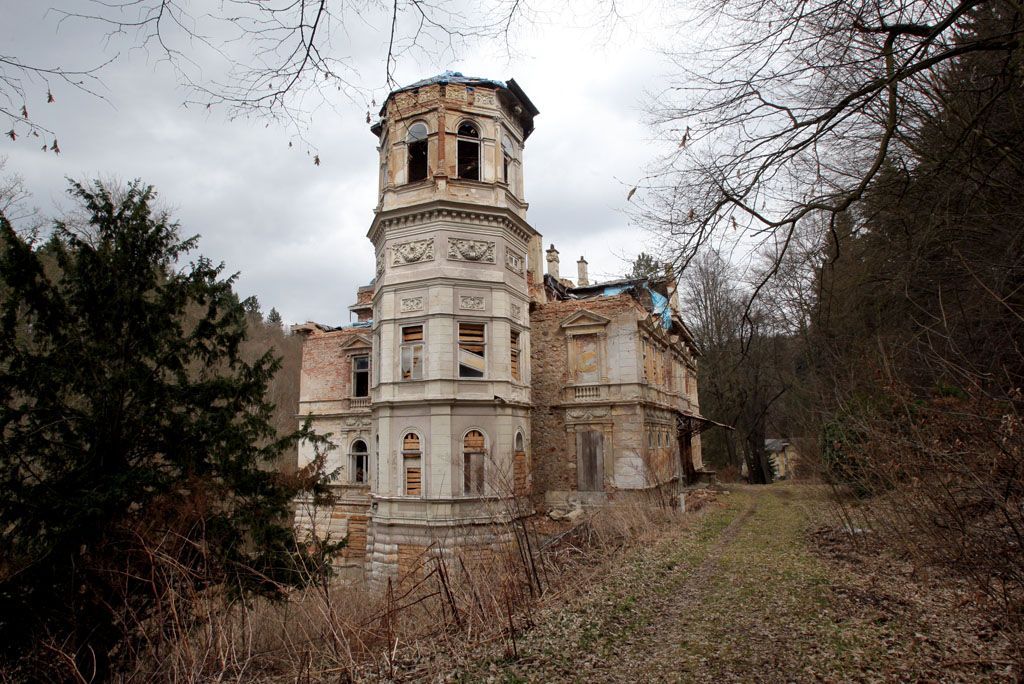 Kyselka, dříve Lázně Kyselka