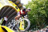 Vyjíždí Lance Armstrong
