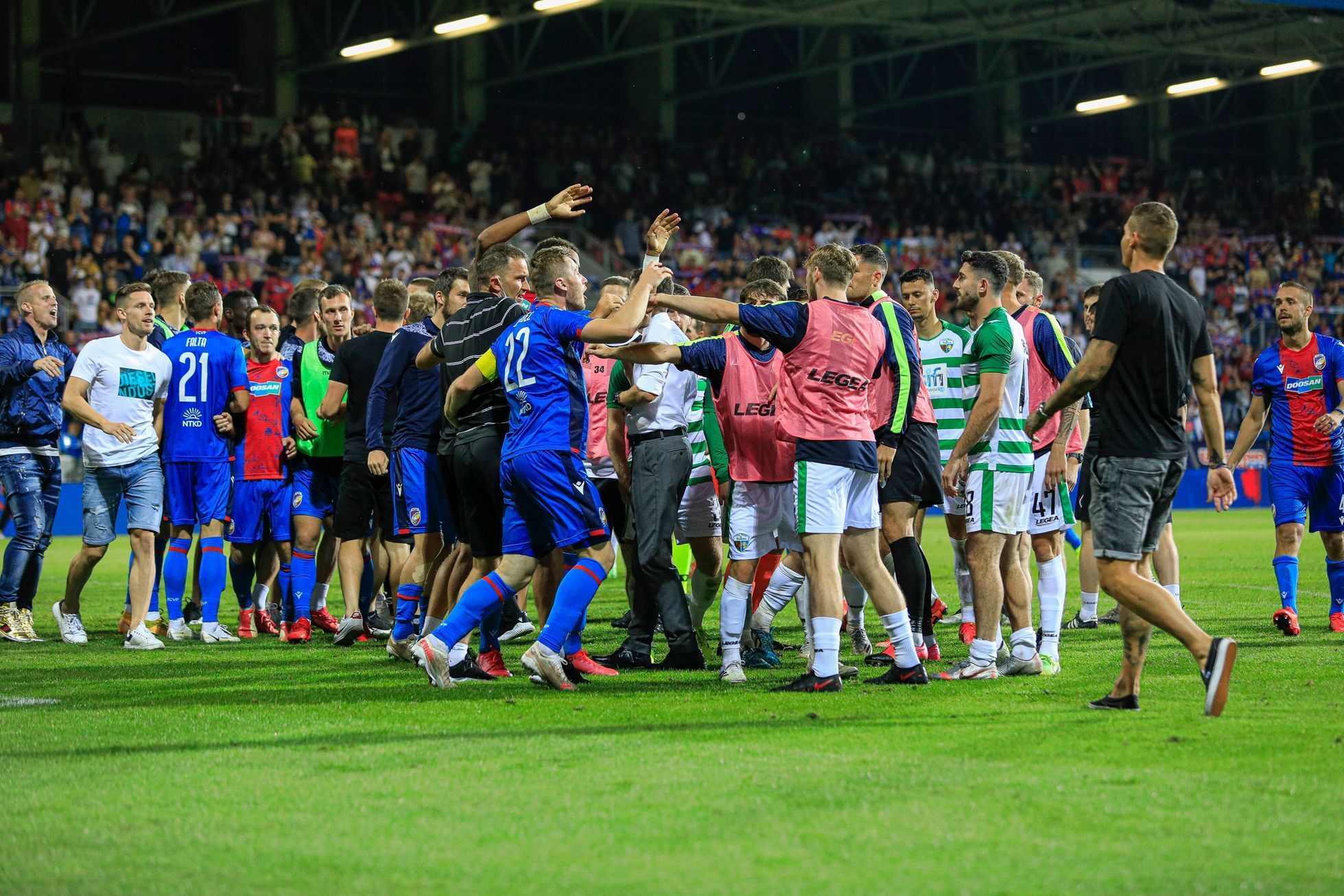 Prodloužení zápasu FC Viktoria Plzeň - The New Saints, 3. předkolo Evropské konferenční ligy