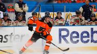 Český hokejista Jaromír Jágr v dresu Philadelphia Flyers v utkání NHL Winter Classic s New York Rangers.