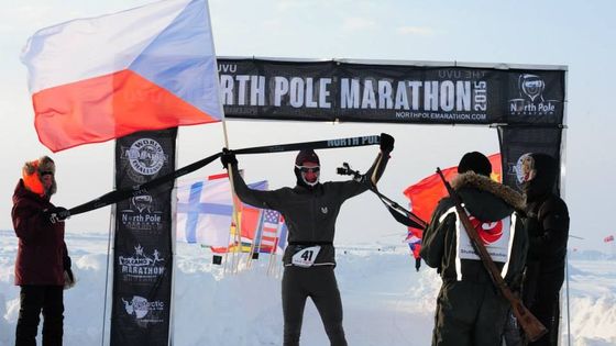 FOTO Tak běžel Petr Vabroušek nejmrazivější maraton na světě