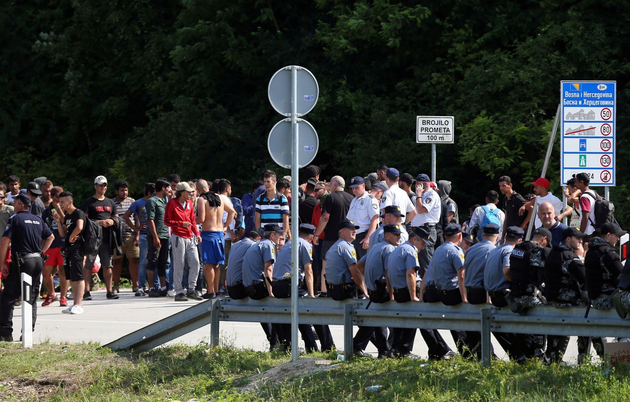Migranti na bosensko-chorvatské hranici