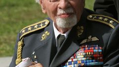 Generál František Fajtl v květnu 2006