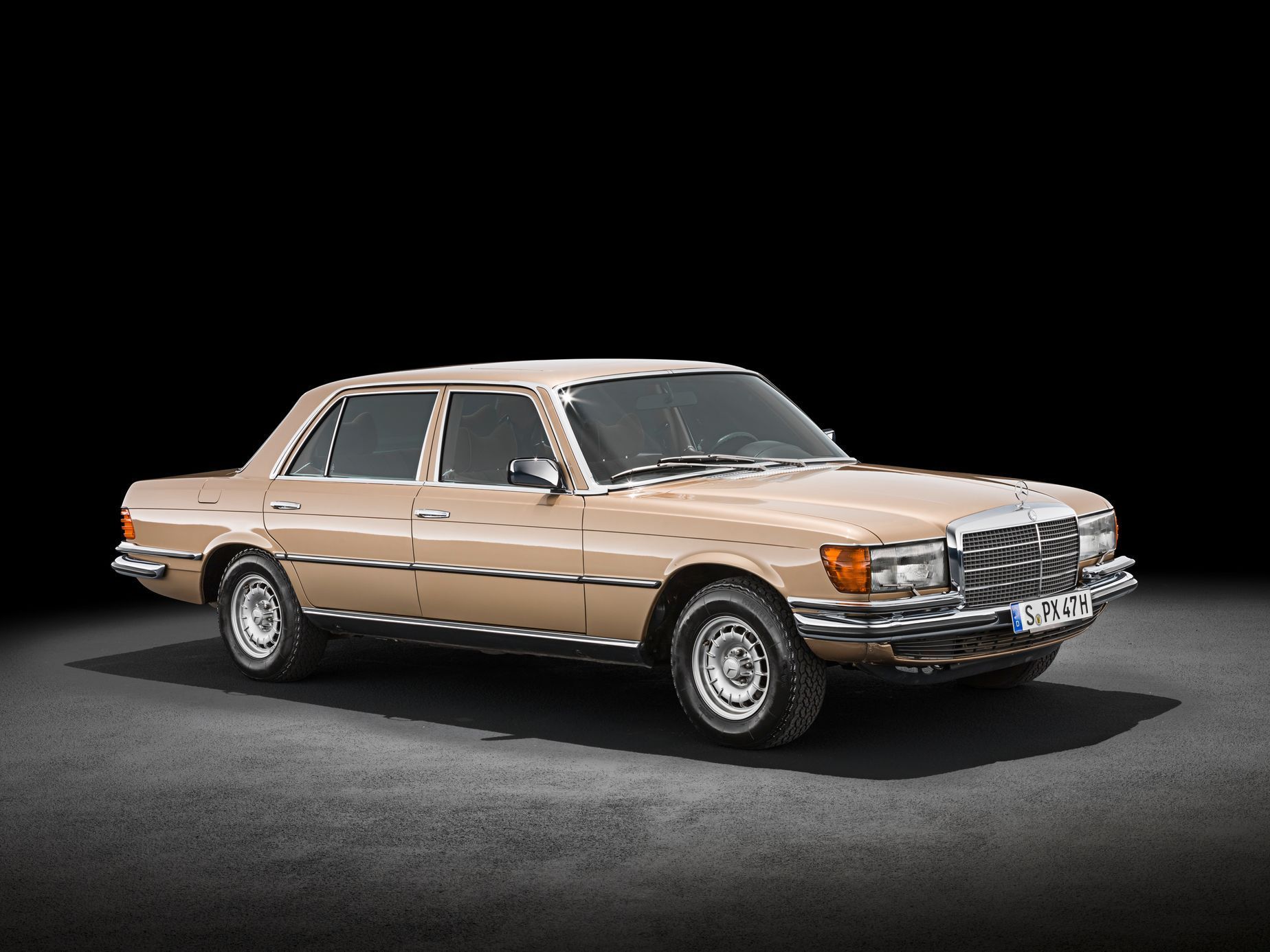 Mercedes-Benz 450 SEL 6.9 (W 116)