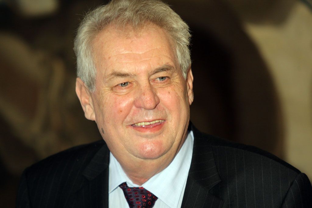 Zeman prý vládu jmenuje
