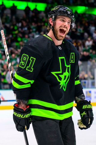 Tyler Seguin v dresu Dallasu