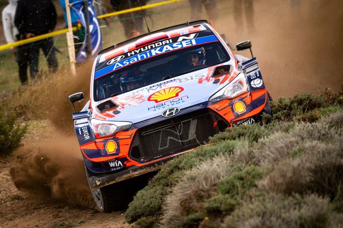 Dani Sordo v Hyundai na trati Italské rallye 2020