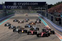 Miami zná prvního vítěze závodu F1, triumfoval Verstappen