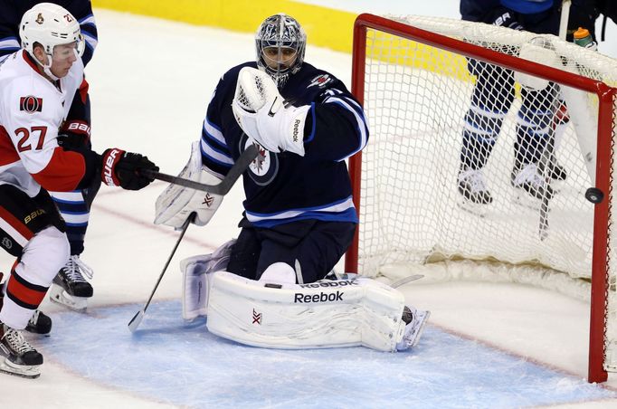 Ondřej Pavelec v přípravě na NHL 2014-15