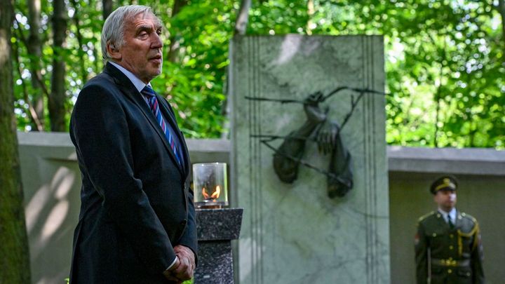 Nezapomenout skutky komunistických katů. V Ďáblicích je pochováno i 40 dětí; Zdroj foto: ČTK