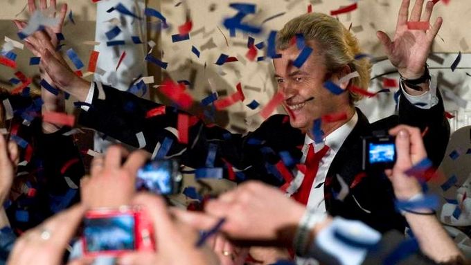 Strana Geerta Wilderse získala téměř třikrát tolik mandátů jako v předchozích volbách