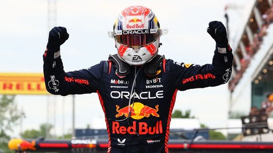Max Verstappen z Red Bullu slaví triumf ve VC Kanady F1 2023