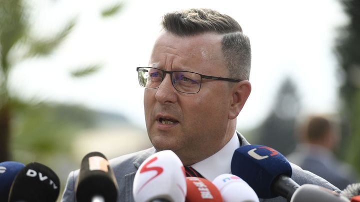 Kultura bez ministra je protizákonná. Může to vést k soudním sporům, říká právník