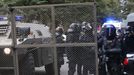 Demonstrace proti rouškám a střety s policií