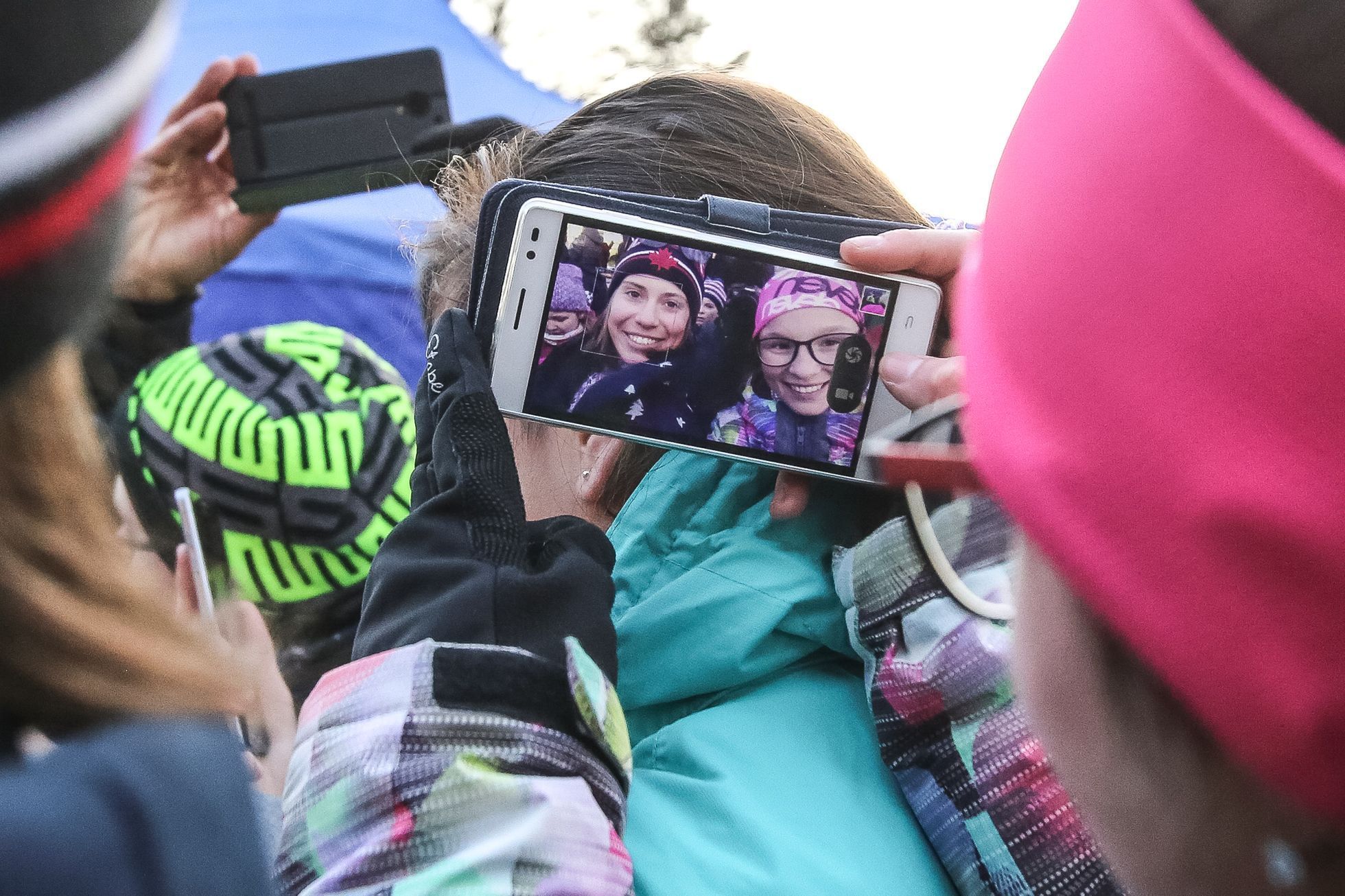 Vítání čtyř olympioniků ve Vrchlabí (2018) - Michal Krčmář, Eva Samková, Karolína Erbanová a Karolína Grohová