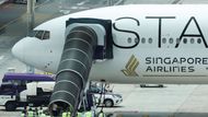 Singapore Airlines, nouzové přestání, letadlo