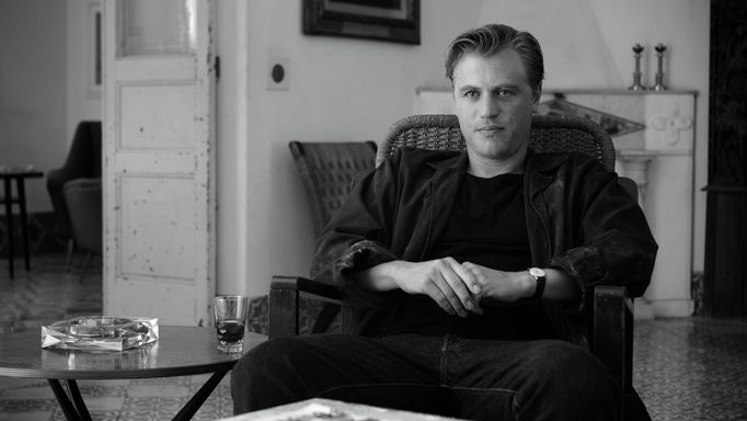 Johnny Flynn jako Dickie Greenleaf.