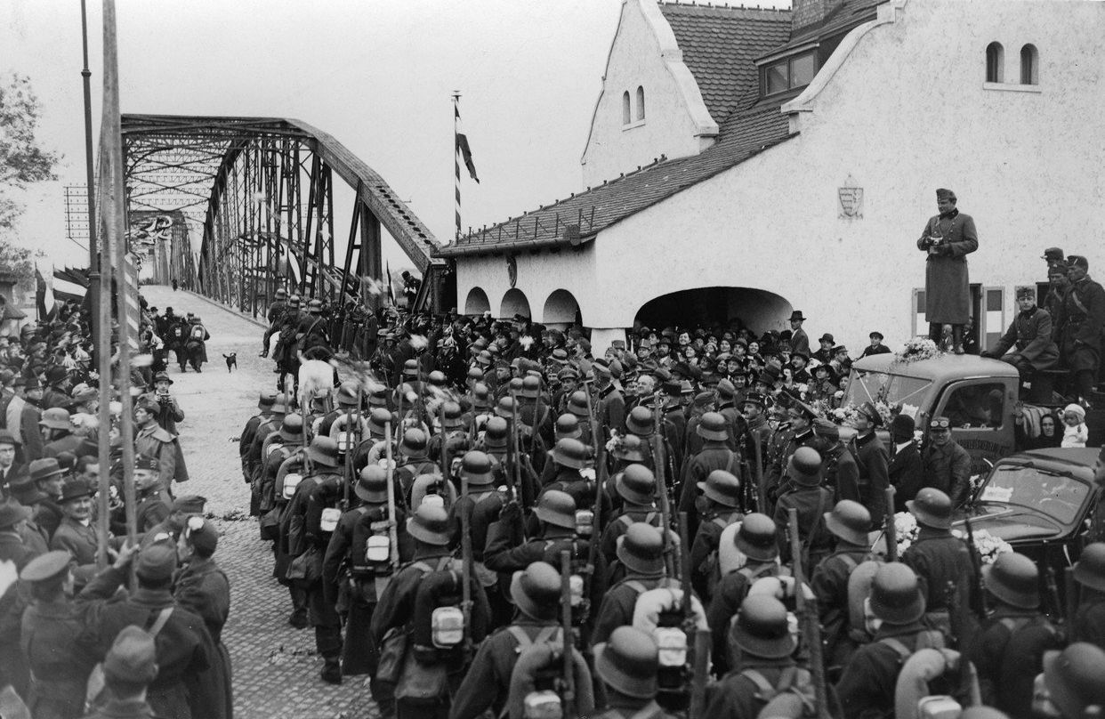 Nepoužívat / Jednorázové užití / Fotogalerie / Vyhnání Čechů z pohraničí v roce 1938 / Profimedia / 39