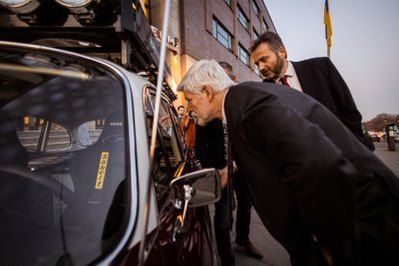 Robot Osaka Oldtimer Express 2025 NTM + prezident Petr Pavel