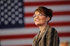 Palinová ve stopách Hillary: nafukuje své zkušenosti