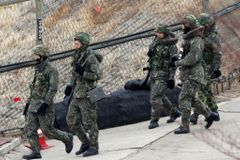 Odplata bude nelítostná, pohrozila KLDR Spojeným státům kvůli vojenskému cvičení s Jižní Koreou