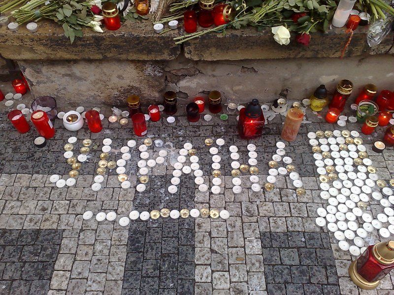 Smutek před polskou ambasádou
