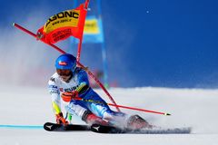 Shiffrinová navzdory chybě poprvé vyhrála obří slalom na MS, Jelínková byla 29.