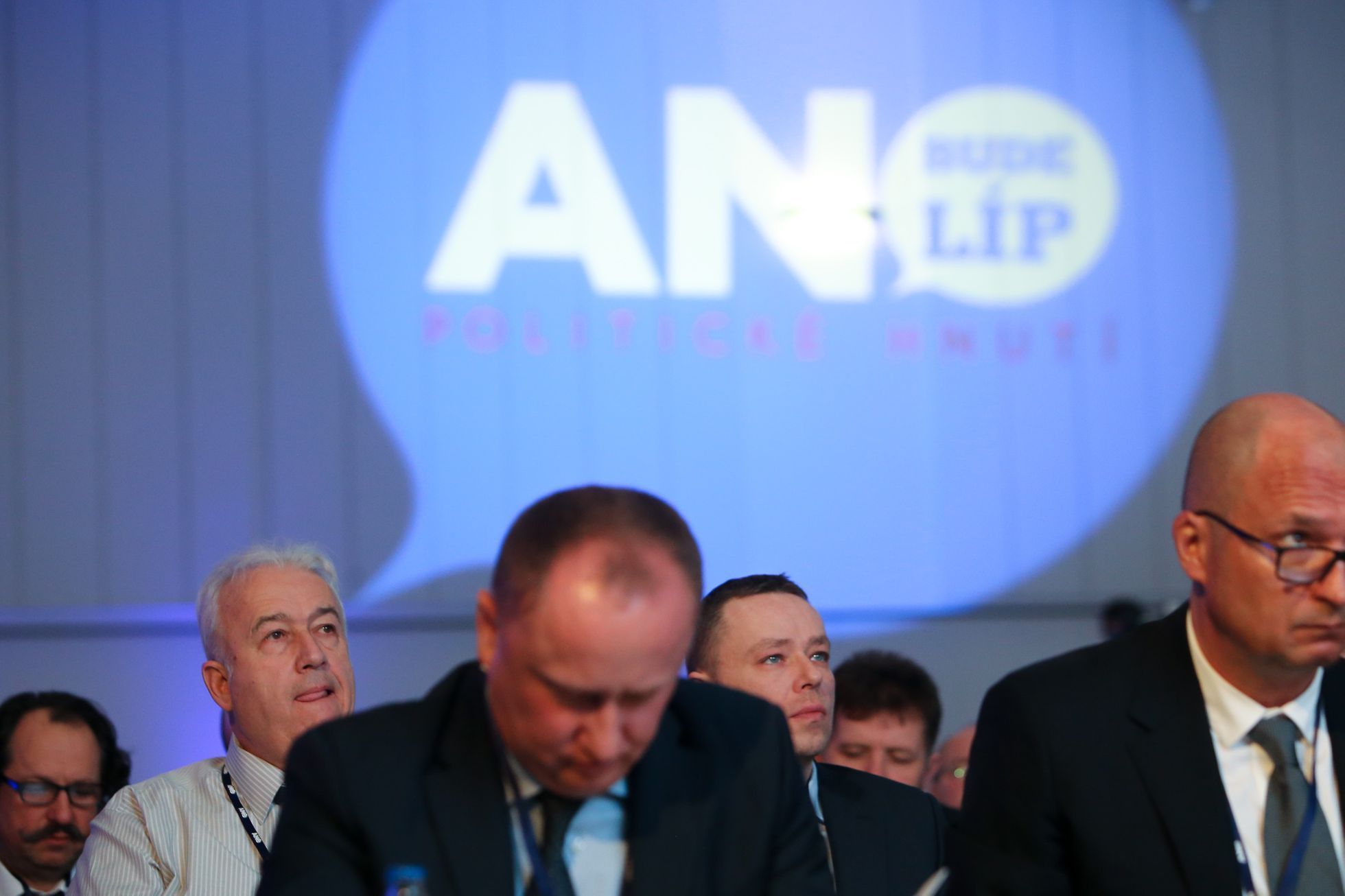 Sjezd hnutí ANO - sobota - zeditované fotky