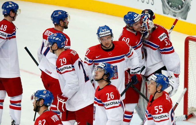 Players of the Czech Republic react after they were defeated by Finland in their men's ice hockey World Championship semi-final game at Minsk Arena in Minsk May 24, 2014.