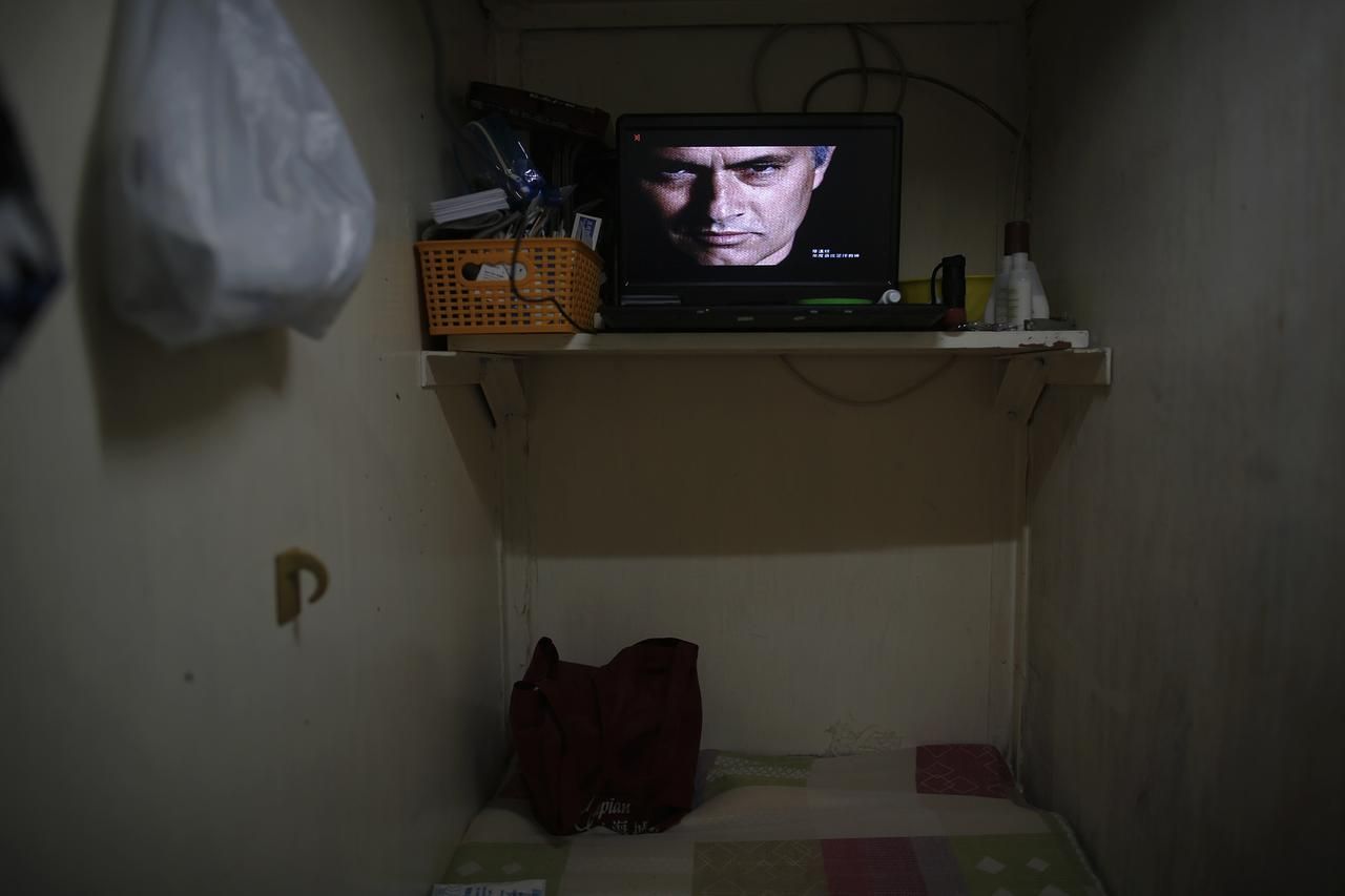 Foto: Jak se žije v ultra malých bytech v Hongkongu