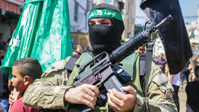 Bojovník Hamásu.