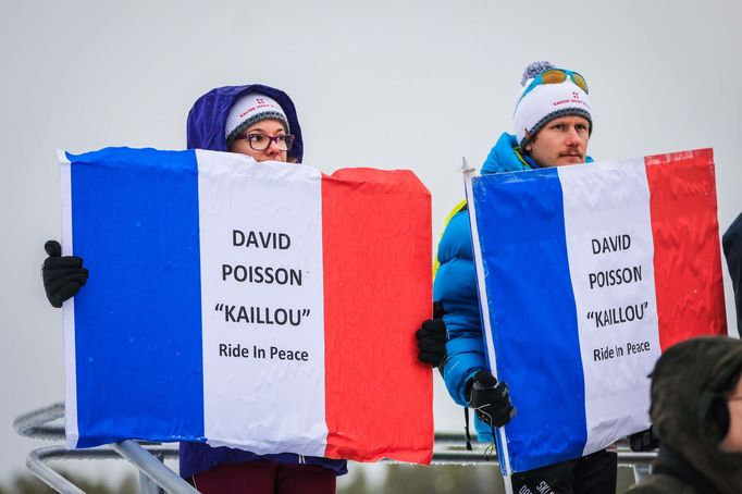 Vzpomínka na Francouze Davida Poissona při SP v Lake Louise 2017