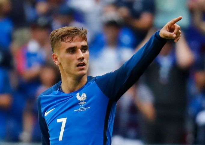 Euro 2016, Francie-Irsko: Antoine Griezmann  slaví gól na 1:1