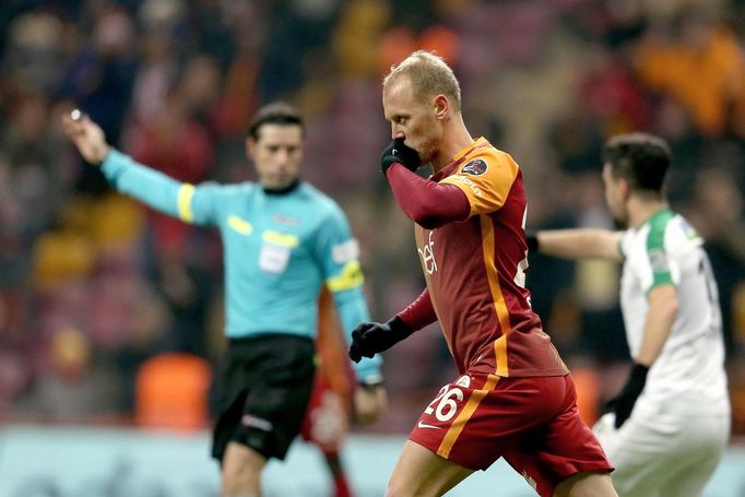 Semih Kaya, obránce Galatasaray Istanbul