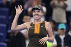 "Wow. Válečnice." Světu dochází, kdo je Nosková. Očekává se repríza klasické řežby