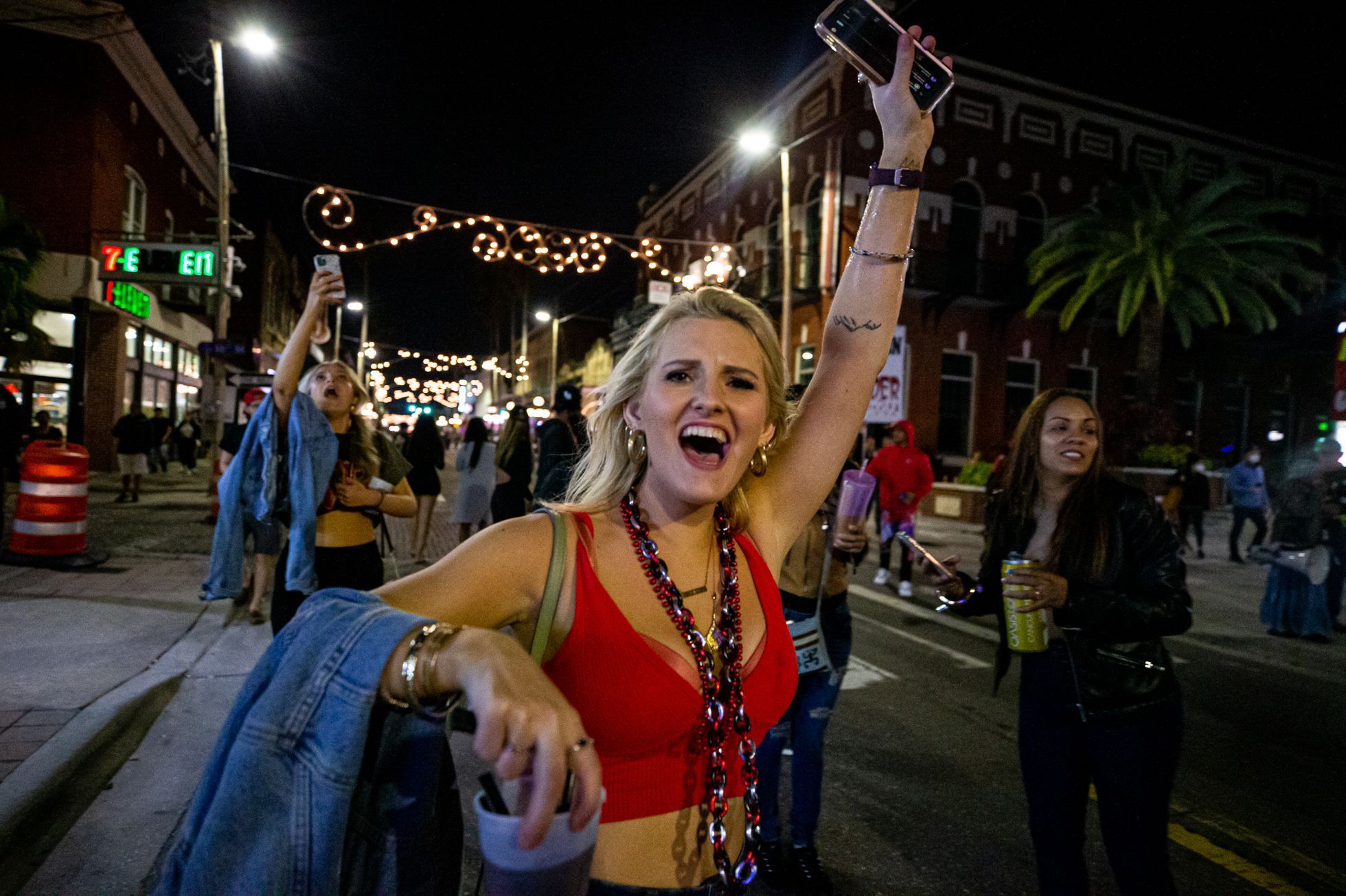 NFL: Super Bowl LV-City Scenes