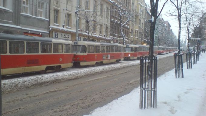 Praha zažívá nejhojnější sněhovou nadílku od roku 1993