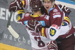 Sparta šplhá tabulkou vzhůru, Litvínov nadále neporazitelný