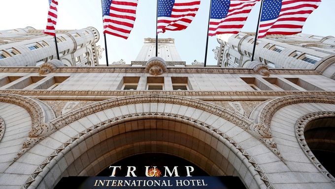 Hotel Donalda Trumpa v americkém hlavním městě Washingtonu.