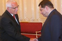 A znovu: Václav Klaus a Jiří Paroubek si dopisují