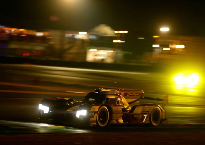 WEC, Le Masn 2016: Marcel Fässler, André Lotterer, Benoit Tréluyer - Audi R18