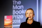 Man Bookerovu cenu získal román o ženě obtěžované mlékařem, který nenosí mléko