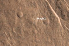 Na Marsu objevili deset let pohřešovanou sondu Beagle 2