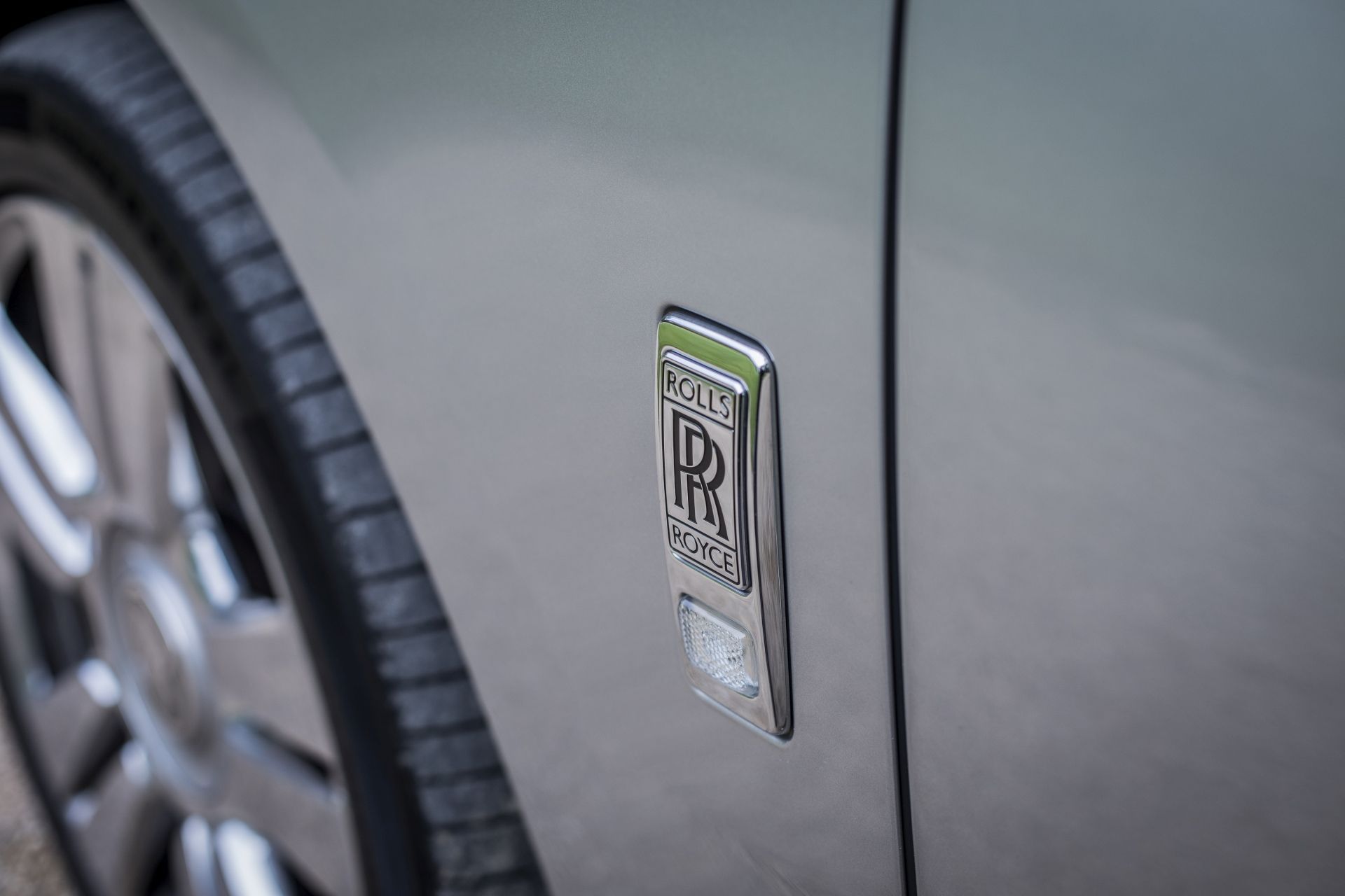Rolls-Royce Phantom a Cullinan